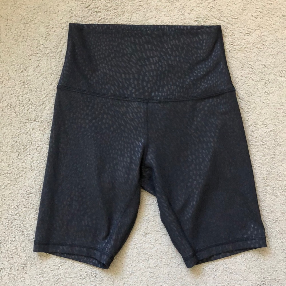 Lululemon Align 8” Short, Size 4